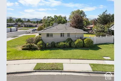 1374 W Marinwood Ave, Taylorsville, UT 84123 - Photo 54