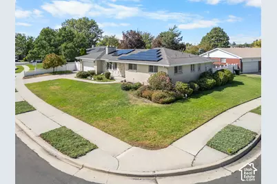 1374 W Marinwood Ave, Taylorsville, UT 84123 - Photo 2