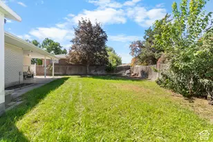 1374 W Marinwood Ave, Taylorsville, UT 84123 - Photo 42