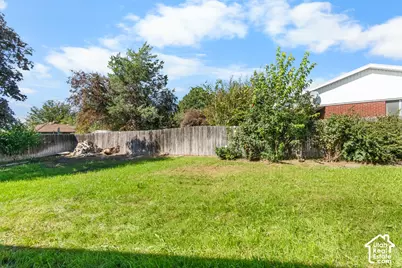 1374 W Marinwood Ave, Taylorsville, UT 84123 - Photo 42