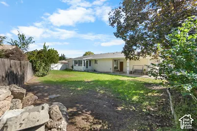 1374 W Marinwood Ave, Taylorsville, UT 84123 - Photo 38