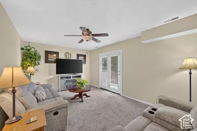 6061 S Walnut View Dr, Salt Lake City, UT 84118 - Photo 18