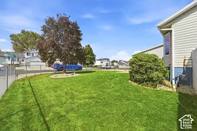 6061 S Walnut View Dr, Salt Lake City, UT 84118 - Photo 26