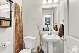 39 E 300 N, Orem, UT 84057 - Photo 12
