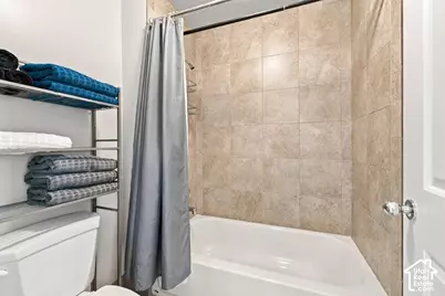 39 E 300 N, Orem, UT 84057 - Photo 16