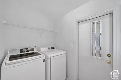 33 E Tiny Wood Dr S, Sandy, UT 84070 - Photo 14
