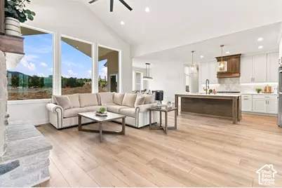 907 E Majestic Ln, Erda, UT 84074 - Photo 8