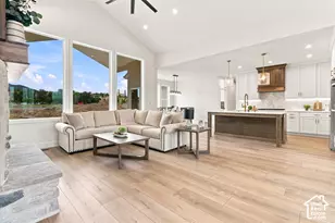 907 E Majestic Ln, Erda, UT 84074 - Photo 8