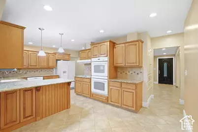 2981 E La Joya Dr S, Holladay, UT 84124 - Photo 14