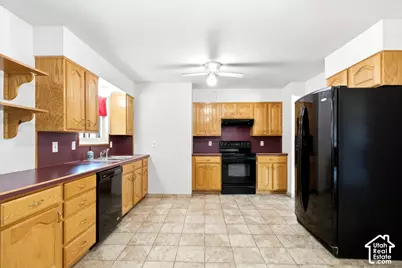 6461 S 2700 W, Taylorsville, UT 84129 - Photo 14