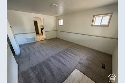 147 W Paxton Ave, Salt Lake City, UT 84101 - Photo 6