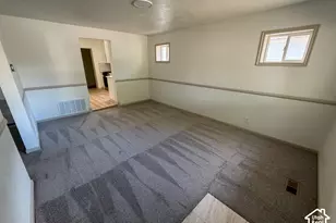 147 W Paxton Ave, Salt Lake City, UT 84101 - Photo 6
