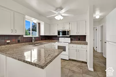 3733 S Deann Dr, West Valley, UT 84128 - Photo 10