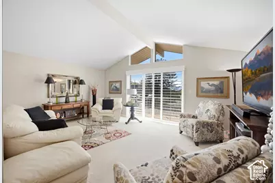 4687 S Naniloa Dr, Holladay, UT 84117 - Photo 4