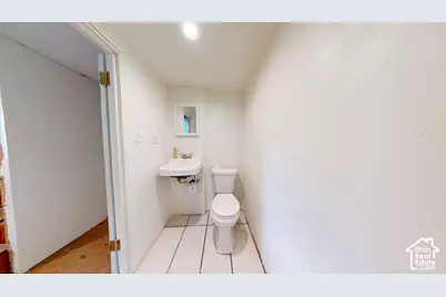 496 E Main St, Wellington, UT 84542 - Photo 20