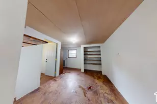 496 E Main St, Wellington, UT 84542 - Photo 12