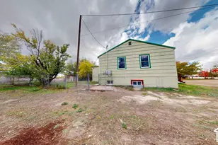 496 E Main St, Wellington, UT 84542 - Photo 28