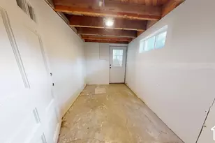 496 E Main St, Wellington, UT 84542 - Photo 26