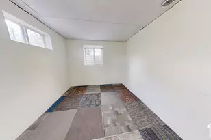 496 E Main St, Wellington, UT 84542 - Photo 18
