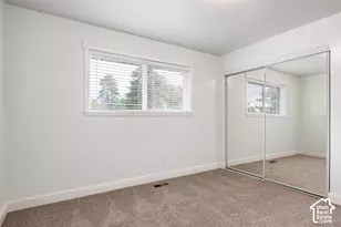 1556 E Petunia Way S, Sandy, UT 84092 - Photo 12