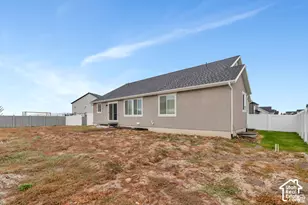 4532 N Notch Peak Wy, Eagle Mountain, UT 84005 - Photo 32
