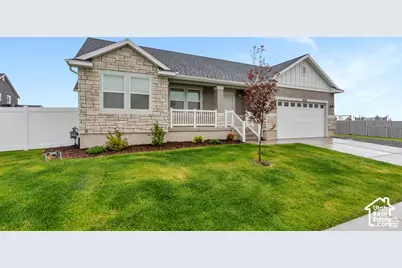 4532 N Notch Peak Way, Eagle Mountain, UT 84005 - Photo 2