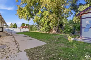5580 S 3000 W, Roy, UT 84067 - Photo 38