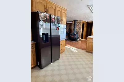 180 S 2500 W, Maeser, UT 84078 - Photo 10