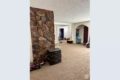 180 S 2500 W, Maeser, UT 84078 - Photo 14