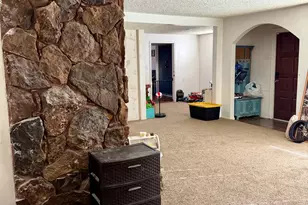 180 S 2500 W, Maeser, UT 84078 - Photo 14
