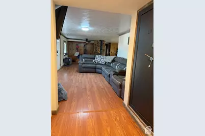 180 S 2500 W, Maeser, UT 84078 - Photo 20