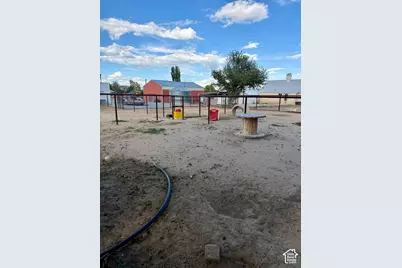 180 S 2500 W, Maeser, UT 84078 - Photo 60