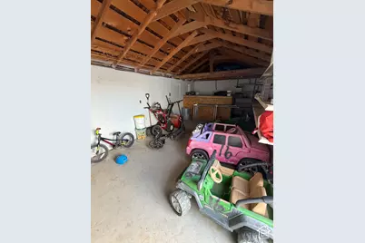 180 S 2500 W, Maeser, UT 84078 - Photo 72