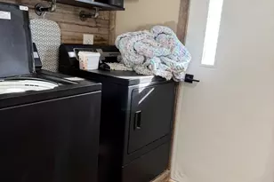 180 S 2500 W, Maeser, UT 84078 - Photo 24