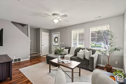 1032 Sara Ln, Ogden, UT 84404 - Photo 2