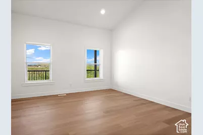 261 E Mariner Cir, Garden City, UT 84028 - Photo 14
