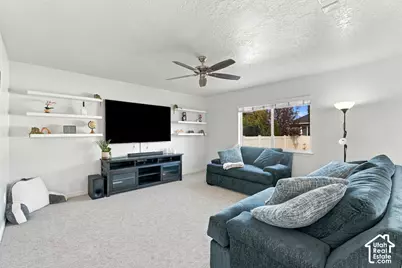 1008 W Lightfoot Way S, Bluffdale, UT 84065 - Photo 8