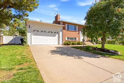 353 S 1000 E, Kaysville, UT 84037 - Photo 2