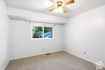353 S 1000 E, Kaysville, UT 84037 - Photo 18