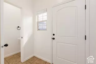 370 W Buena Blvd, Washington, UT 84780 - Photo 4