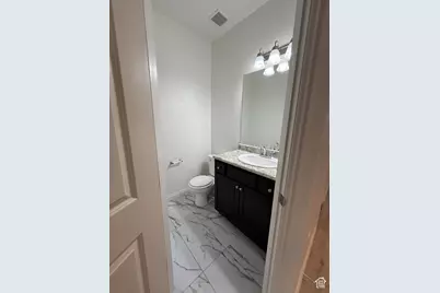 677 N 220 E, Salem, UT 84653 - Photo 16