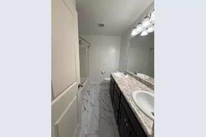 677 N 220 E, Salem, UT 84653 - Photo 12