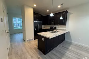 677 N 220 E, Salem, UT 84653 - Photo 2