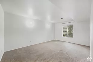 425 S 1000 E, Salt Lake City, UT 84102 - Photo 12