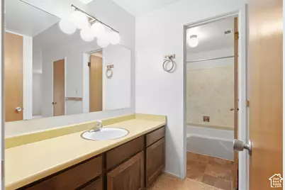 425 S 1000 E #304C, Salt Lake City, UT 84102 - Photo 18