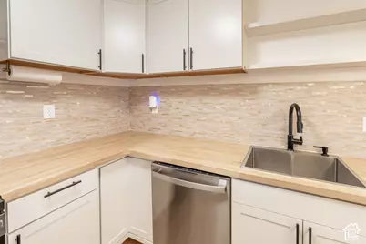 8400 S 4000 W #196, West Jordan, UT 84088 - Photo 20