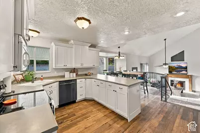 9766 S Pendleton Way, South Jordan, UT 84095 - Photo 8