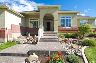11779 S Stone Ridge Ct Rdg W, South Jordan, UT 84065 - Photo 2