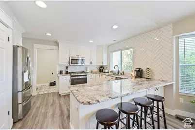 1486 W Bristol Ridge Rd, West Jordan, UT 84088 - Photo 10