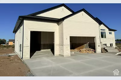 4767 S 5950 W, Hooper, UT 84315 - Photo 2